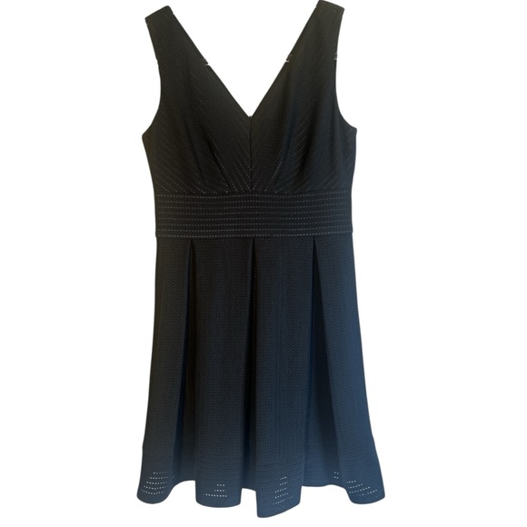 Maggy London Black V-Neck Mini Dress - Picture 5 of 9
